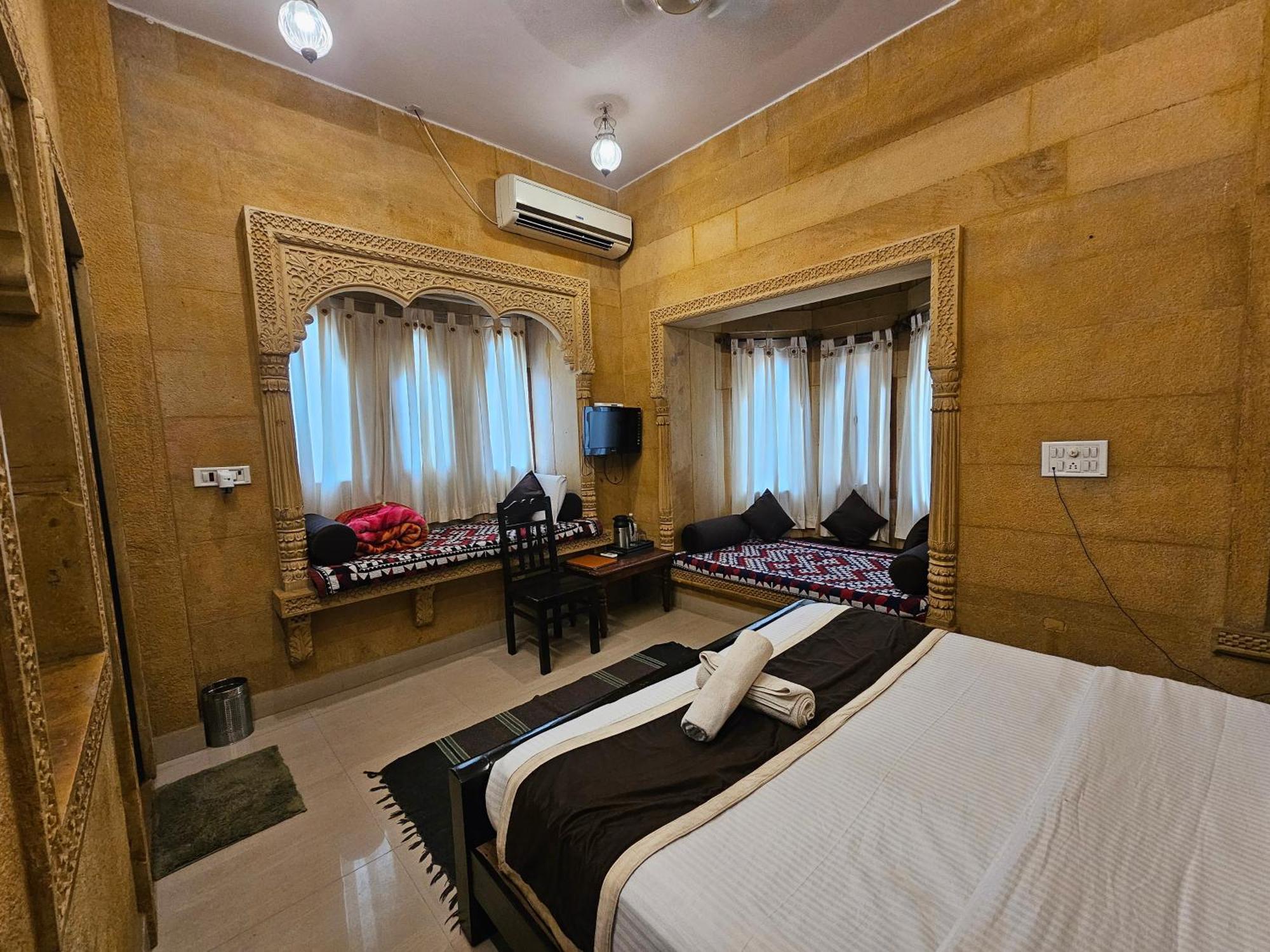 Hotel Royal Haveli Jaisalmer Eksteriør billede