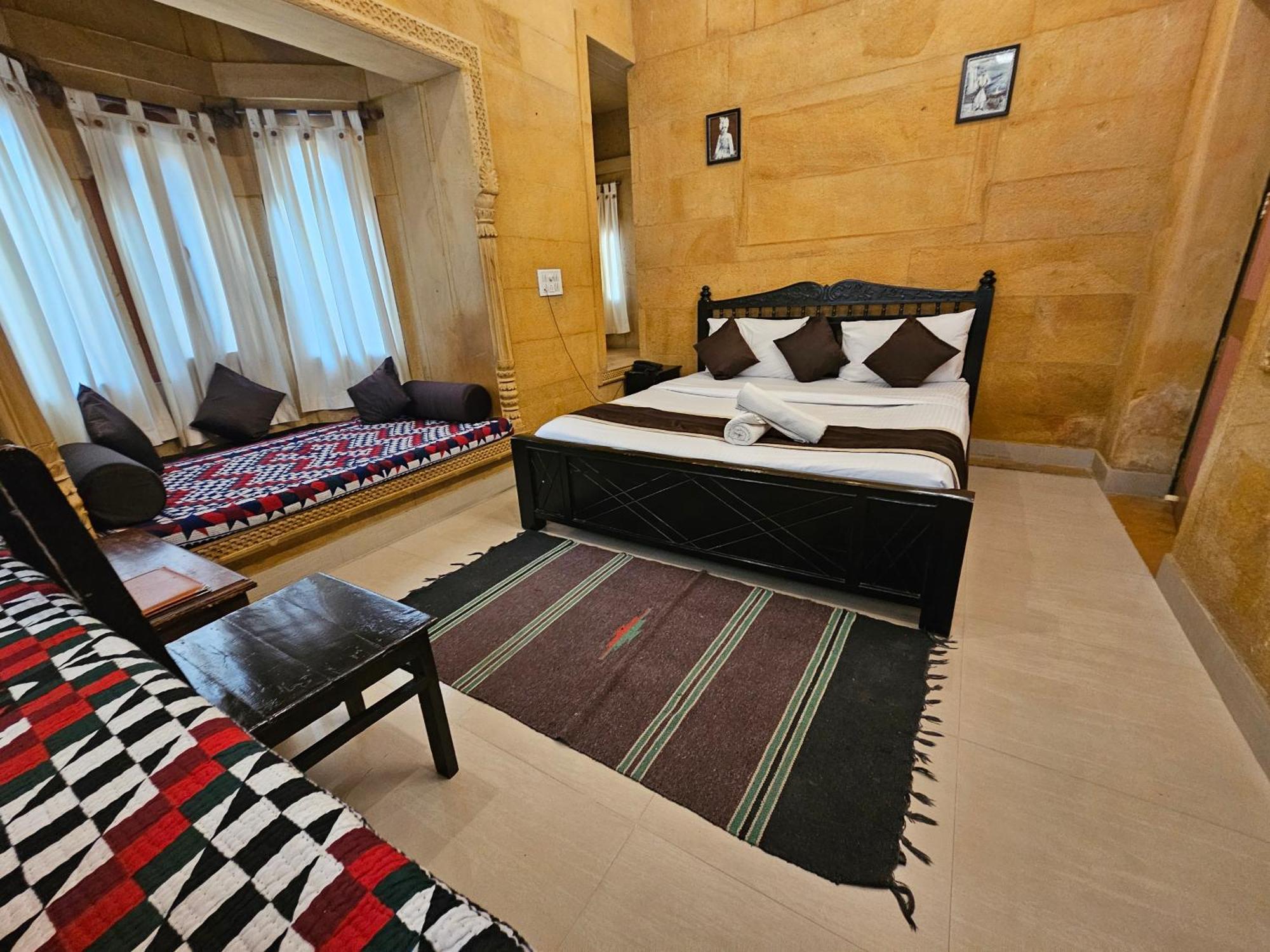 Hotel Royal Haveli Jaisalmer Eksteriør billede